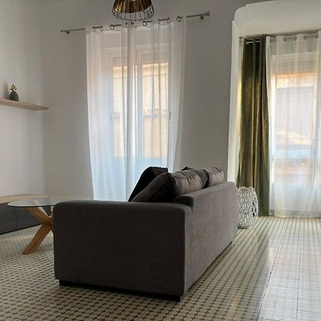 Beautiful Appartment In The Heart Of Alicante Eksteriør billede